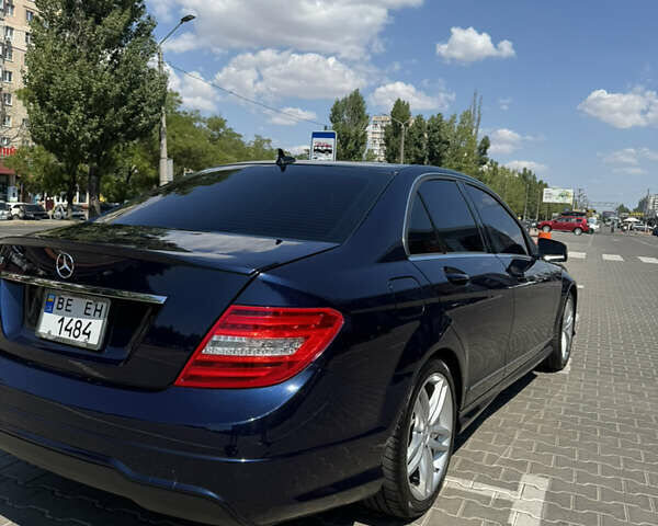 Синій Мерседес Ц-Клас, об'ємом двигуна 1.8 л та пробігом 201 тис. км за 13200 $, фото 3 на Automoto.ua