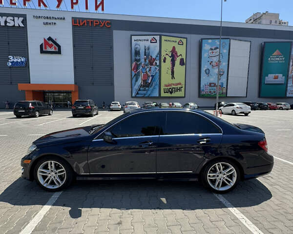 Синій Мерседес Ц-Клас, об'ємом двигуна 1.8 л та пробігом 201 тис. км за 13200 $, фото 6 на Automoto.ua