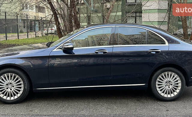 Синий Мерседес Ц-Класс, объемом двигателя 1.6 л и пробегом 71 тыс. км за 24999 $, фото 1 на Automoto.ua