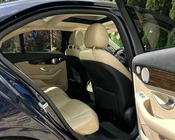 Синий Мерседес Ц-Класс, объемом двигателя 1.99 л и пробегом 130 тыс. км за 17999 $, фото 5 на Automoto.ua