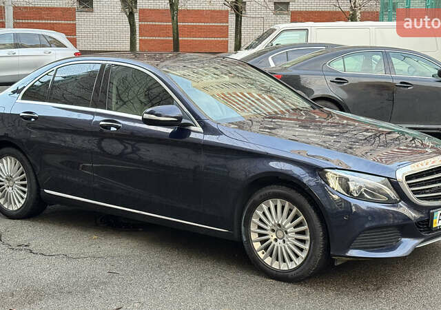 Синий Мерседес Ц-Класс, объемом двигателя 1.6 л и пробегом 71 тыс. км за 24999 $, фото 6 на Automoto.ua