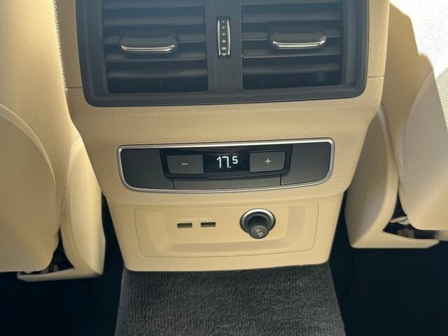 Синий Мерседес Ц-Класс, объемом двигателя 1.8 л и пробегом 120 тыс. км за 8990 $, фото 27 на Automoto.ua