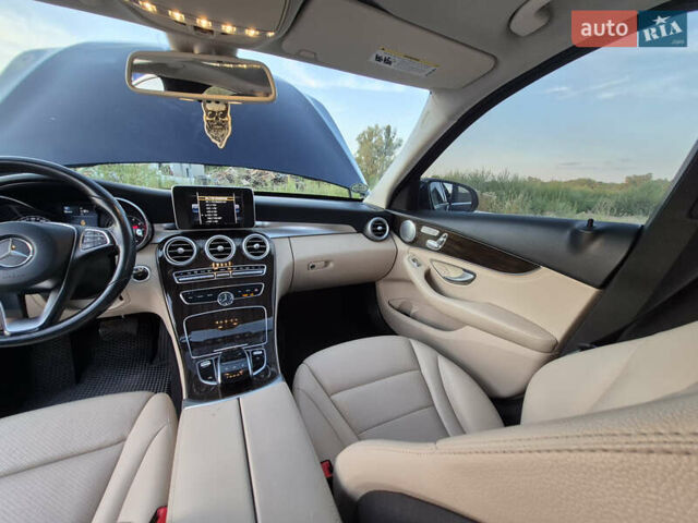 Синій Мерседес Ц-Клас, об'ємом двигуна 1.99 л та пробігом 140 тис. км за 17500 $, фото 54 на Automoto.ua