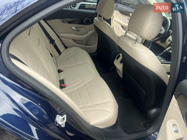 Синій Мерседес Ц-Клас, об'ємом двигуна 1.99 л та пробігом 111 тис. км за 18500 $, фото 16 на Automoto.ua