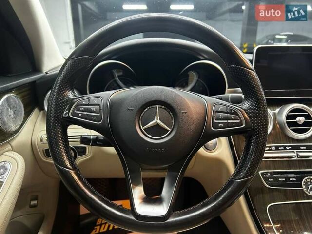 Синий Мерседес Ц-Класс, объемом двигателя 1.99 л и пробегом 142 тыс. км за 16800 $, фото 9 на Automoto.ua