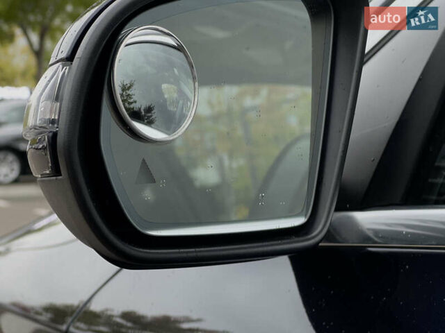 Синій Мерседес Ц-Клас, об'ємом двигуна 1.99 л та пробігом 132 тис. км за 18800 $, фото 8 на Automoto.ua