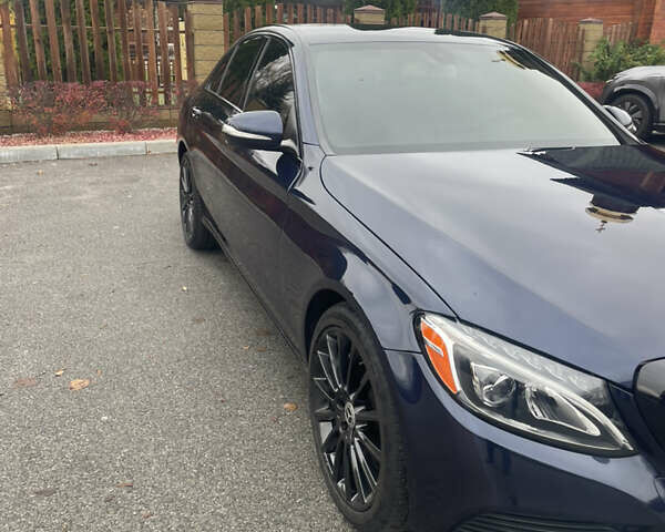 Синий Мерседес Ц-Класс, объемом двигателя 1.99 л и пробегом 138 тыс. км за 20500 $, фото 4 на Automoto.ua