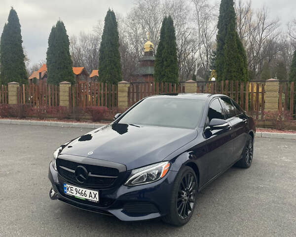 Синий Мерседес Ц-Класс, объемом двигателя 1.99 л и пробегом 138 тыс. км за 20500 $, фото 3 на Automoto.ua