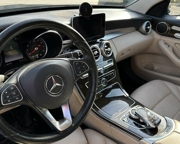 Синій Мерседес Ц-Клас, об'ємом двигуна 1.99 л та пробігом 120 тис. км за 21500 $, фото 5 на Automoto.ua