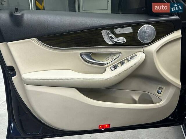 Синий Мерседес Ц-Класс, объемом двигателя 1.99 л и пробегом 142 тыс. км за 16800 $, фото 14 на Automoto.ua