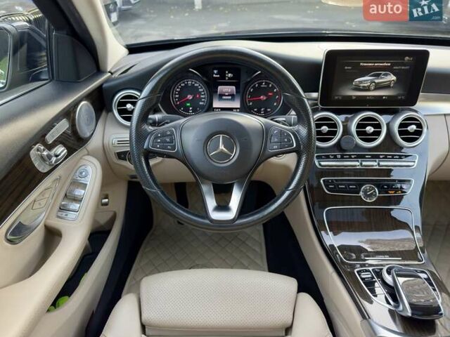 Синій Мерседес Ц-Клас, об'ємом двигуна 2 л та пробігом 150 тис. км за 18900 $, фото 27 на Automoto.ua