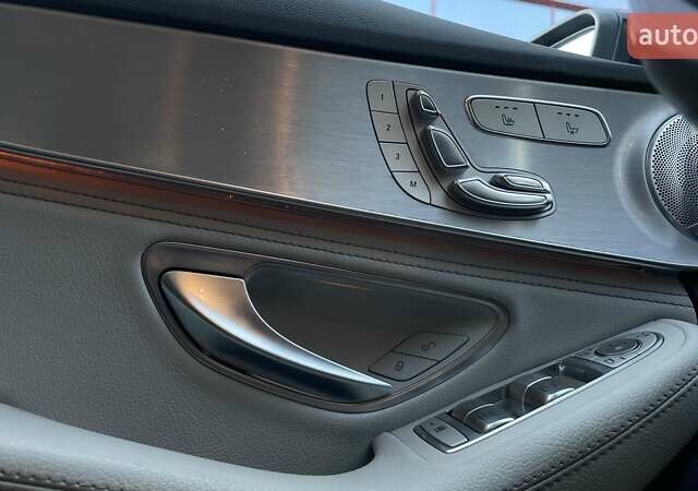 Синій Мерседес Ц-Клас, об'ємом двигуна 1.99 л та пробігом 122 тис. км за 20500 $, фото 31 на Automoto.ua