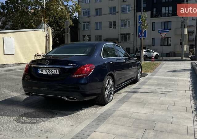 Синій Мерседес Ц-Клас, об'ємом двигуна 1.99 л та пробігом 122 тис. км за 20500 $, фото 3 на Automoto.ua
