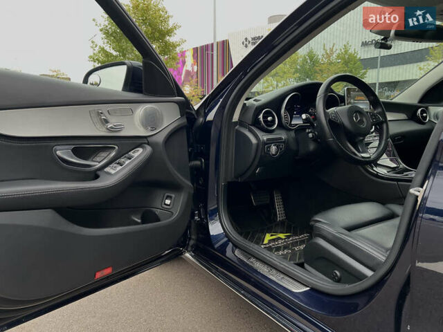 Синій Мерседес Ц-Клас, об'ємом двигуна 1.99 л та пробігом 132 тис. км за 18800 $, фото 10 на Automoto.ua