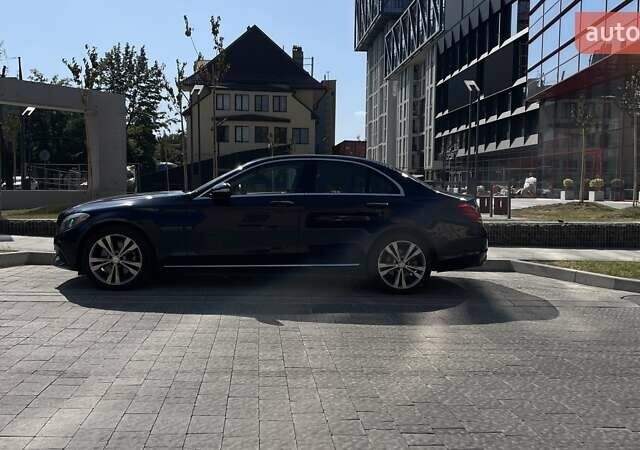 Синій Мерседес Ц-Клас, об'ємом двигуна 1.99 л та пробігом 122 тис. км за 20500 $, фото 7 на Automoto.ua
