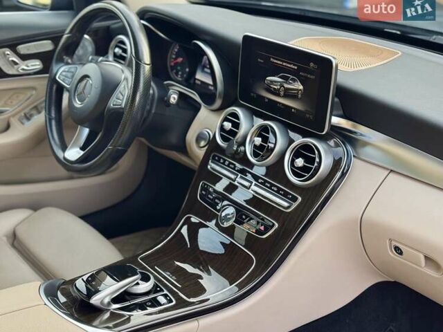 Синій Мерседес Ц-Клас, об'ємом двигуна 2 л та пробігом 150 тис. км за 18900 $, фото 20 на Automoto.ua