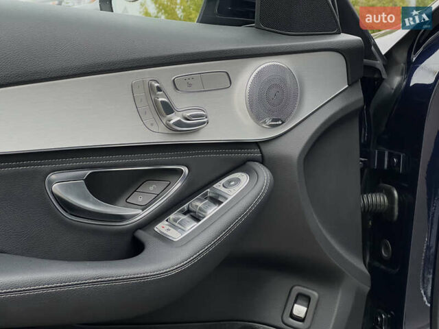 Синій Мерседес Ц-Клас, об'ємом двигуна 1.99 л та пробігом 132 тис. км за 18800 $, фото 11 на Automoto.ua