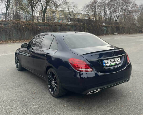 Синий Мерседес Ц-Класс, объемом двигателя 1.99 л и пробегом 138 тыс. км за 20500 $, фото 7 на Automoto.ua