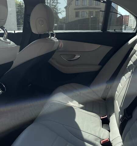 Синій Мерседес Ц-Клас, об'ємом двигуна 1.99 л та пробігом 122 тис. км за 20500 $, фото 11 на Automoto.ua