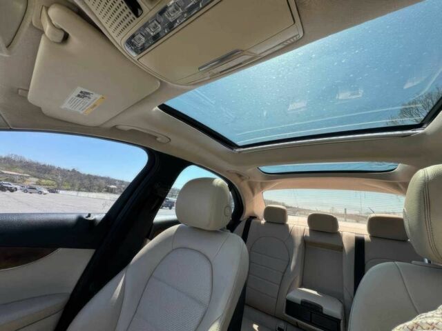 Синий Мерседес Ц-Класс, объемом двигателя 2 л и пробегом 75 тыс. км за 4700 $, фото 11 на Automoto.ua