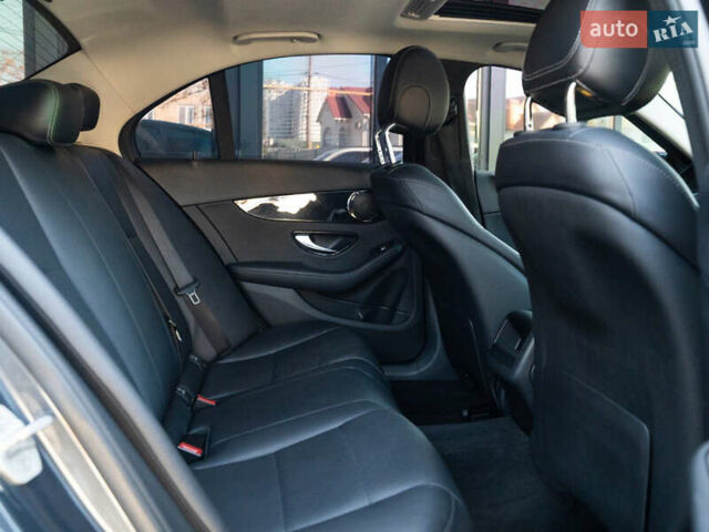 Синий Мерседес Ц-Класс, объемом двигателя 1.6 л и пробегом 55 тыс. км за 19950 $, фото 45 на Automoto.ua