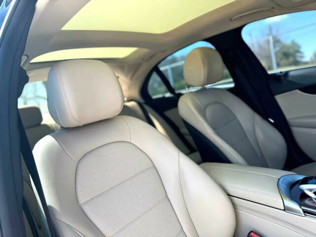 Синій Мерседес Ц-Клас, об'ємом двигуна 2 л та пробігом 72 тис. км за 14000 $, фото 8 на Automoto.ua