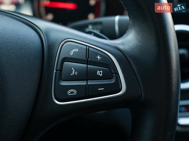 Синий Мерседес Ц-Класс, объемом двигателя 1.6 л и пробегом 55 тыс. км за 19950 $, фото 34 на Automoto.ua