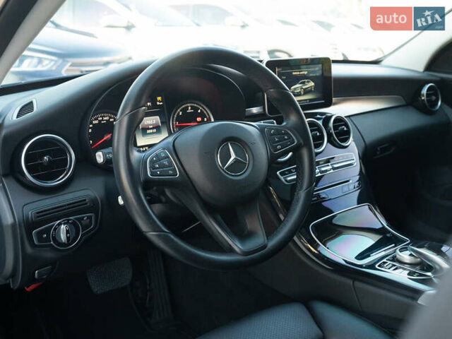 Синий Мерседес Ц-Класс, объемом двигателя 1.6 л и пробегом 55 тыс. км за 19950 $, фото 16 на Automoto.ua