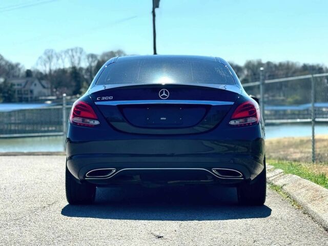 Синій Мерседес Ц-Клас, об'ємом двигуна 2 л та пробігом 72 тис. км за 14000 $, фото 4 на Automoto.ua