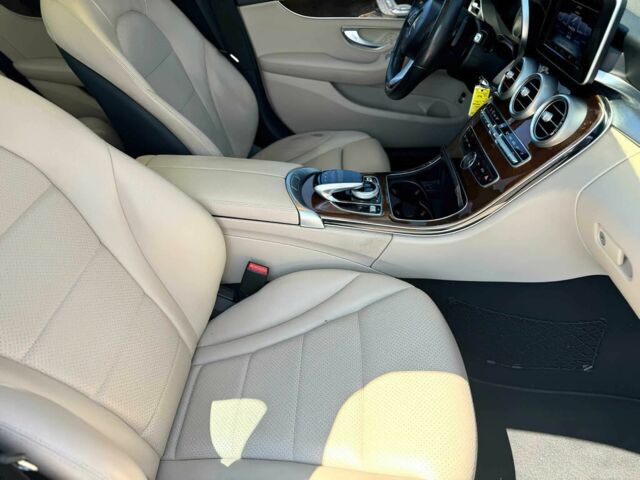 Синій Мерседес Ц-Клас, об'ємом двигуна 2 л та пробігом 72 тис. км за 14000 $, фото 9 на Automoto.ua