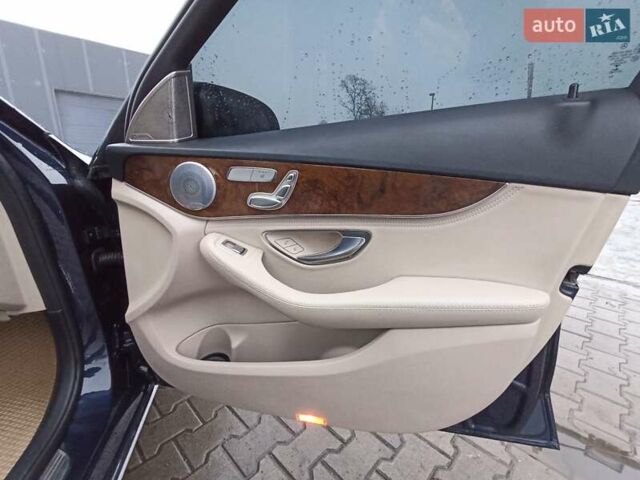 Синий Мерседес Ц-Класс, объемом двигателя 1.99 л и пробегом 175 тыс. км за 16999 $, фото 16 на Automoto.ua