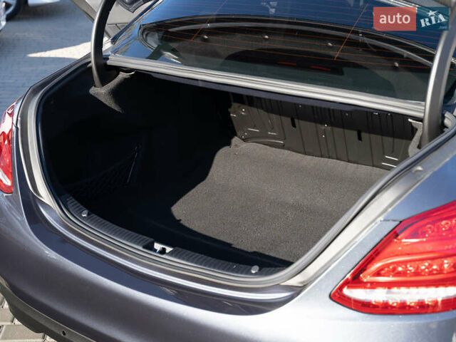 Синий Мерседес Ц-Класс, объемом двигателя 1.6 л и пробегом 55 тыс. км за 19950 $, фото 9 на Automoto.ua