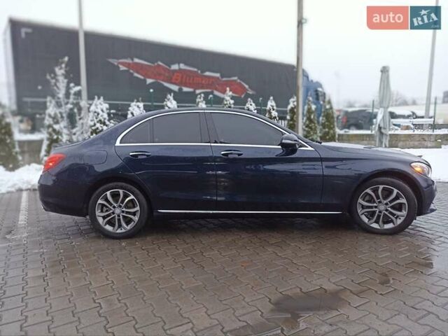 Синий Мерседес Ц-Класс, объемом двигателя 1.99 л и пробегом 175 тыс. км за 16999 $, фото 3 на Automoto.ua