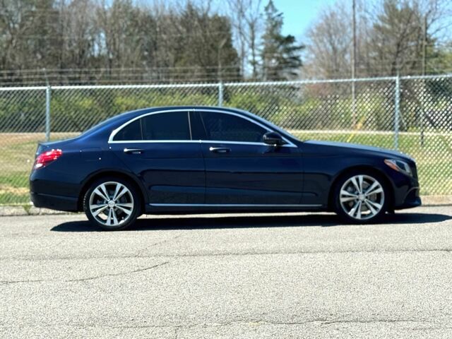 Синій Мерседес Ц-Клас, об'ємом двигуна 2 л та пробігом 72 тис. км за 14000 $, фото 5 на Automoto.ua