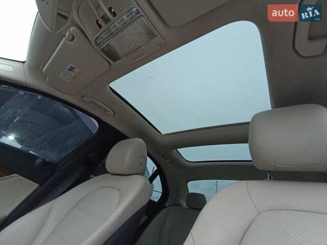 Синий Мерседес Ц-Класс, объемом двигателя 1.99 л и пробегом 175 тыс. км за 16999 $, фото 17 на Automoto.ua