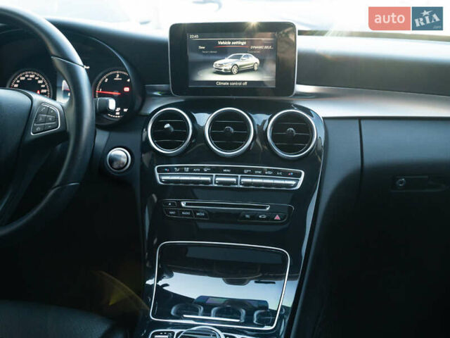 Синий Мерседес Ц-Класс, объемом двигателя 1.6 л и пробегом 55 тыс. км за 19950 $, фото 17 на Automoto.ua