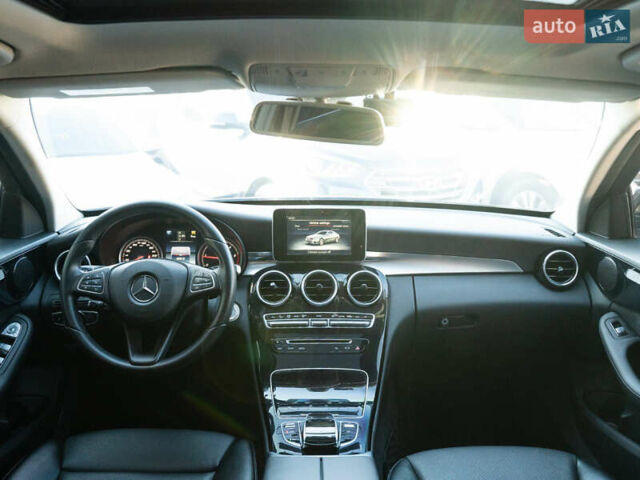 Синий Мерседес Ц-Класс, объемом двигателя 1.6 л и пробегом 55 тыс. км за 19950 $, фото 7 на Automoto.ua