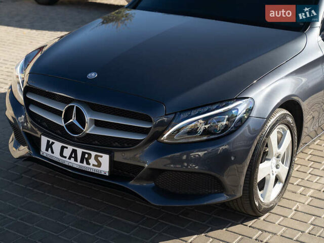 Синий Мерседес Ц-Класс, объемом двигателя 1.6 л и пробегом 55 тыс. км за 19950 $, фото 3 на Automoto.ua