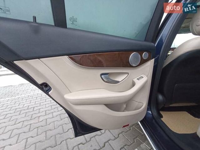 Синий Мерседес Ц-Класс, объемом двигателя 1.99 л и пробегом 175 тыс. км за 16999 $, фото 20 на Automoto.ua