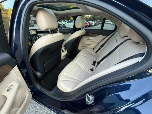 Синій Мерседес Ц-Клас, об'ємом двигуна 2 л та пробігом 78 тис. км за 8100 $, фото 8 на Automoto.ua