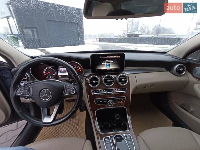 Синий Мерседес Ц-Класс, объемом двигателя 1.99 л и пробегом 175 тыс. км за 16999 $, фото 9 на Automoto.ua