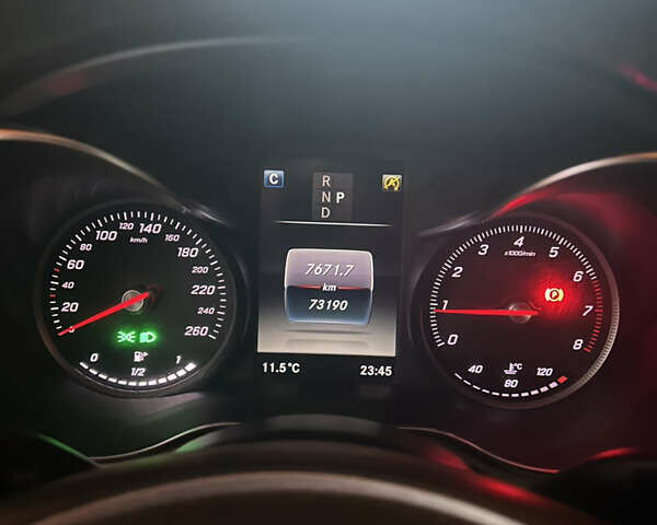 Синий Мерседес Ц-Класс, объемом двигателя 2.9 л и пробегом 73 тыс. км за 35000 $, фото 10 на Automoto.ua