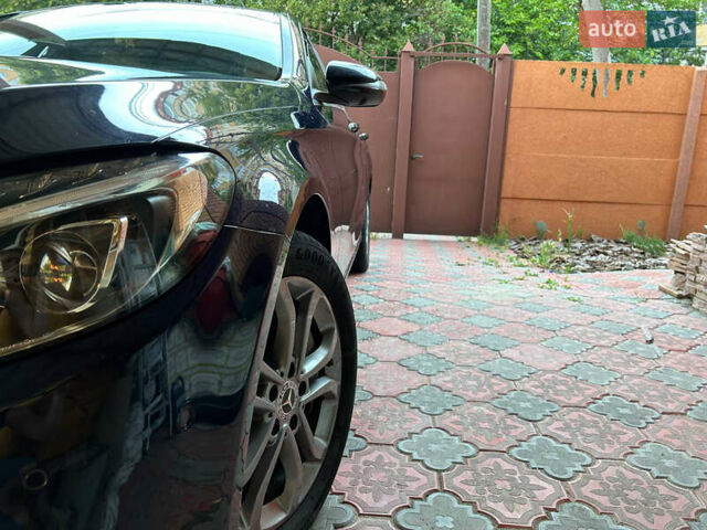 Синий Мерседес Ц-Класс, объемом двигателя 2.9 л и пробегом 73 тыс. км за 35000 $, фото 3 на Automoto.ua