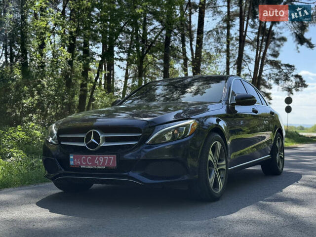 Синій Мерседес Ц-Клас, об'ємом двигуна 2 л та пробігом 150 тис. км за 19500 $, фото 3 на Automoto.ua