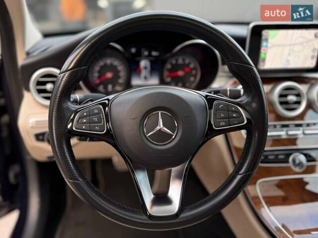 Синий Мерседес Ц-Класс, объемом двигателя 1.99 л и пробегом 124 тыс. км за 22900 $, фото 11 на Automoto.ua