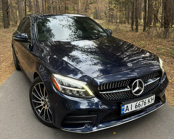 Синий Мерседес Ц-Класс, объемом двигателя 1.99 л и пробегом 57 тыс. км за 26900 $, фото 2 на Automoto.ua