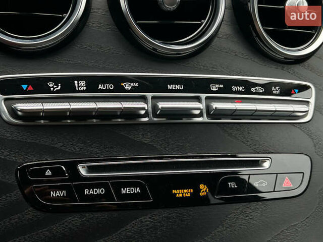 Синій Мерседес Ц-Клас, об'ємом двигуна 2.2 л та пробігом 174 тис. км за 22800 $, фото 17 на Automoto.ua