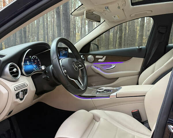 Мерседес Ц-Клас 2018 у Києві на Automoto.ua Синій Мерседес Ц-Клас, об'ємом двигуна 1.99 л та пробігом 57 тис. км за 27200 $, фото 26 на Automoto.ua