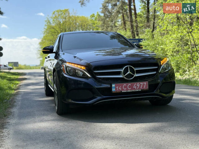 Синій Мерседес Ц-Клас, об'ємом двигуна 2 л та пробігом 150 тис. км за 19500 $, фото 2 на Automoto.ua