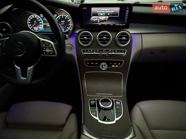 Синій Мерседес Ц-Клас, об'ємом двигуна 1.99 л та пробігом 58 тис. км за 28500 $, фото 29 на Automoto.ua